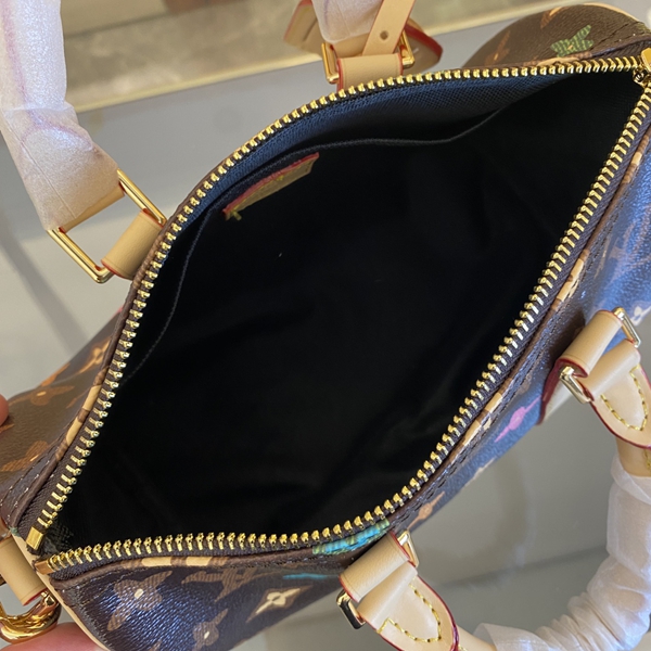 ルイヴィトンバッグ角部分ディテール